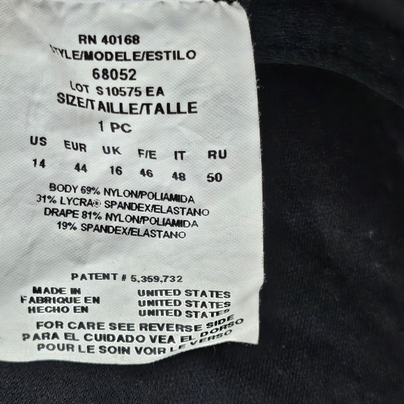 Womens Miraclesuit 68052 Black Floral One Piece Swimsuit Bathing Suit Size 14 - Picture 6 of 7